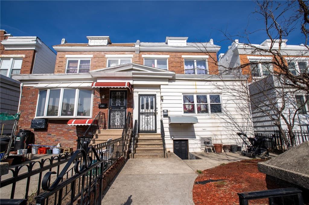 Multi Family - фото