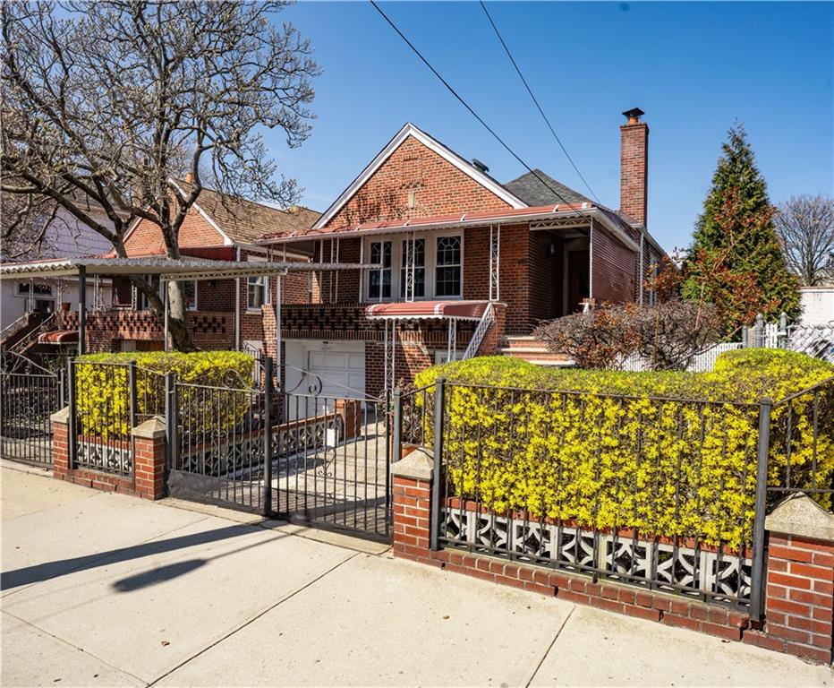 Multi Family - фото