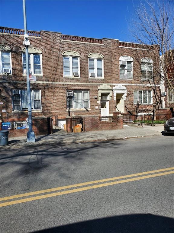 Multi Family - фото