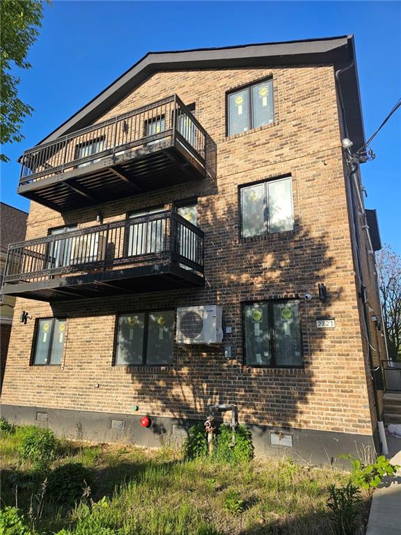 Multi Family - фото