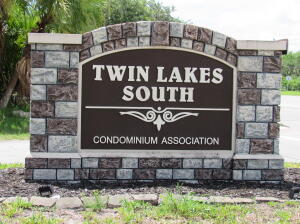 Twin Lakes South Condo