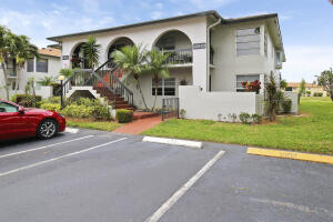 PALM GREENS AT VILLA DEL RAY CONDO II