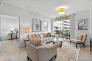 CITYPLACE SOUTH TOWER CONDO