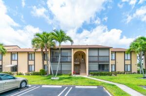 PINE RIDGE NORTH VILLAGE IV CONDO