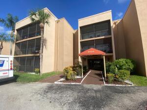 EMERALD HILLS C C APTS CONDO