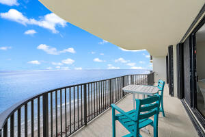 Tequesta Towers Condominiums