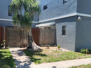 Crossing of Boynton Beach Condo