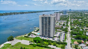 PALM BEACH HOUSE CONDO