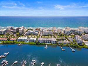 LAKEWOOD AT PALM BEACH CONDO