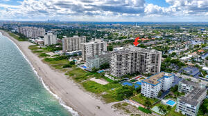 HAMPTON BEACH CLUB CONDO