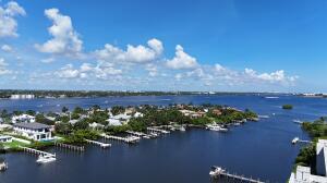 PALM BEACH HARBOUR CLUB CONDO