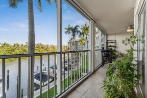 HILLSBORO COVE CONDO