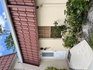 COVERED BRIDGE CONDO
