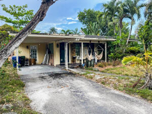 MARCH ESTATES ADD - фото