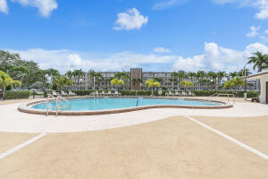 GUILDFORD AT CENTURY VILLAGE CONDO