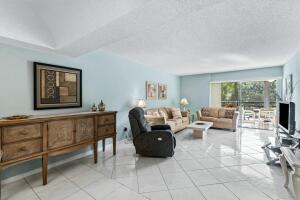 PINES OF BOCA BARWOOD CONDO
