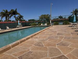 CRESTHAVEN TOWNHOMES COND SEC 4