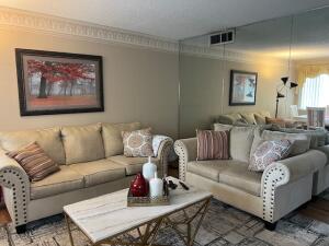 REGAL PALMS TRAFALGAR CONDO