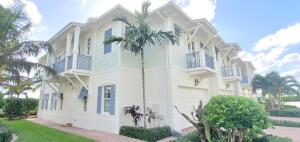 OCEAN BREEZE TOWNHOMES AT JUNO BEACH - фото