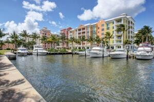 MOORINGS AT LANTANA CONDO 3