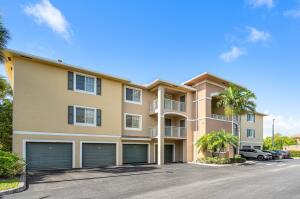 VILLAS AT EMERALD DUNES CONDO