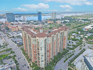 CITYPLACE SOUTH TOWER CONDO