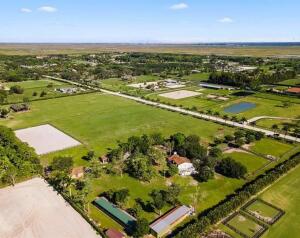 Rustin Ranches - фото