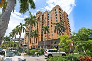 TOWER CONDO AT CITYPLACE