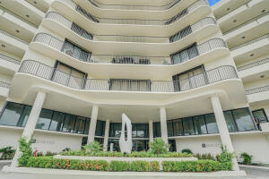 DUNE DECK OF THE PALM BEACHES CONDO