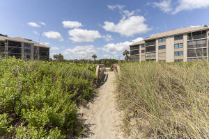 THE SANDPEBBLE CONDO