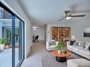 LANDMARK TOWNHOUSES OF BOCA RATON CONDO