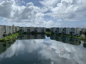 MEADOWBROOK LAKES VIEW CONDO - фото