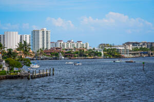 MIZNER COURT CONDO