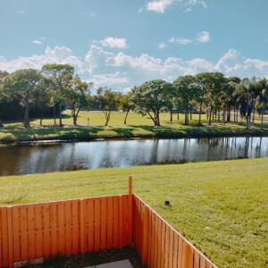 VILLAGE OF SANDALWOOD LAKES NORTH - фото