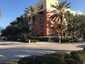 COURTYARDS IN CITYPLACE CONDOMINIUM