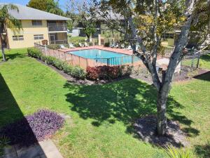 SHERWOOD GARDENS CONDO