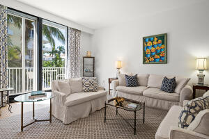 FOUR HUNDRED SO OCEAN BLVD CONDO