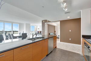 50 BISCAYNE CONDO