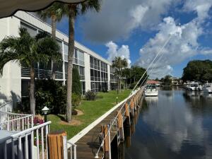 WINSTON BAY CONDO