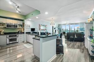 MARINA GRANDE RIVIERA BEACH CONDO