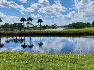 DELRAY OAKS WEST CONDO