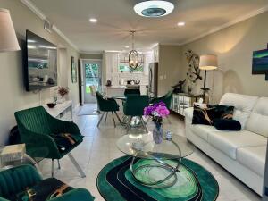 LAKE CLARKE GARDENS CONDO 6