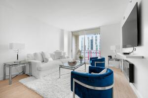 CITYPLACE SOUTH TOWER CONDO