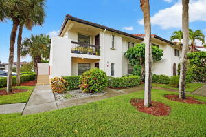 GREENS OF BOCA LAGO CONDO