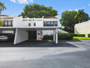 LANDS OF THE PRESIDENT CONDO 4