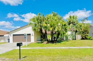 SUGAR POND MANOR OF WELLINGTON