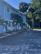 GAINES ESTATE - фото