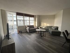 SEA AIR TOWERS CONDO