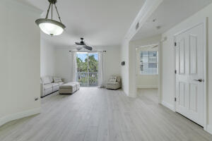 SOMERSET AT ABACOA CONDO