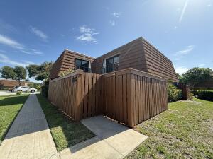 TEQUESTA HILLS CONDO - фото